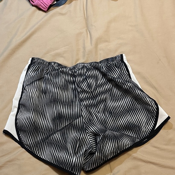 Nike Kids Black and White Striped Casual Shorts - Picture 3 of 3